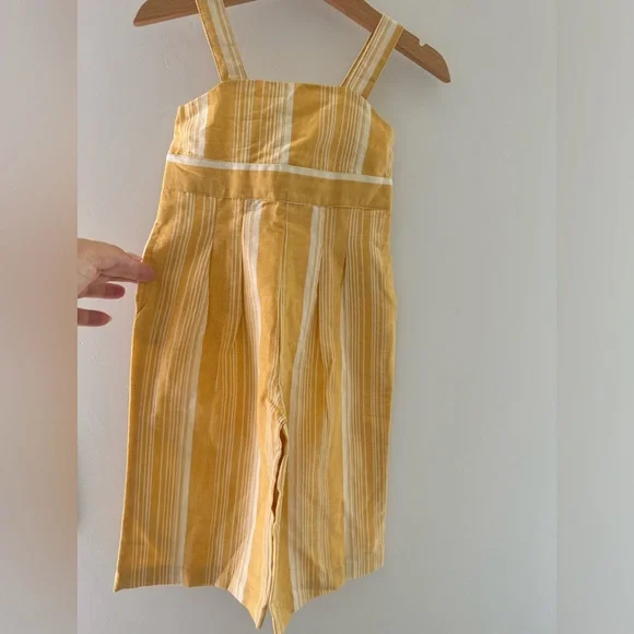 Romper - Picture 2 of 4